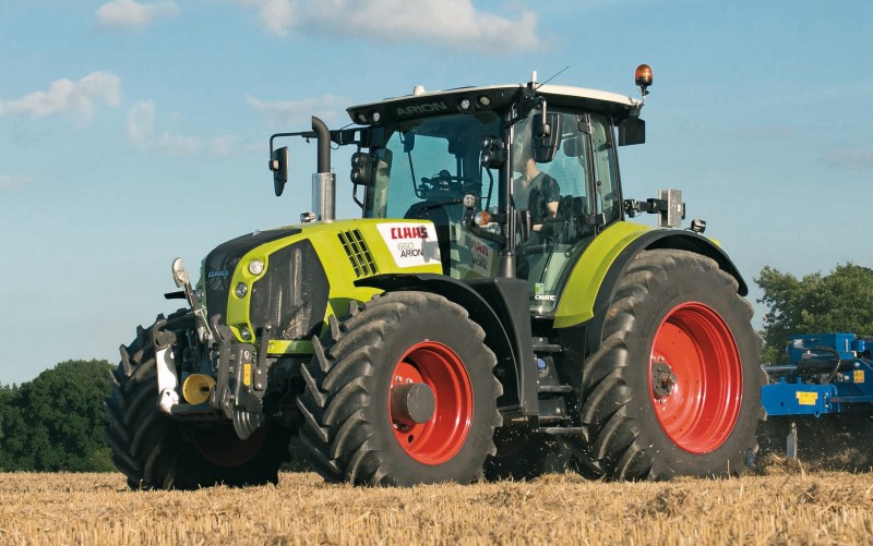 Claas Arion 660